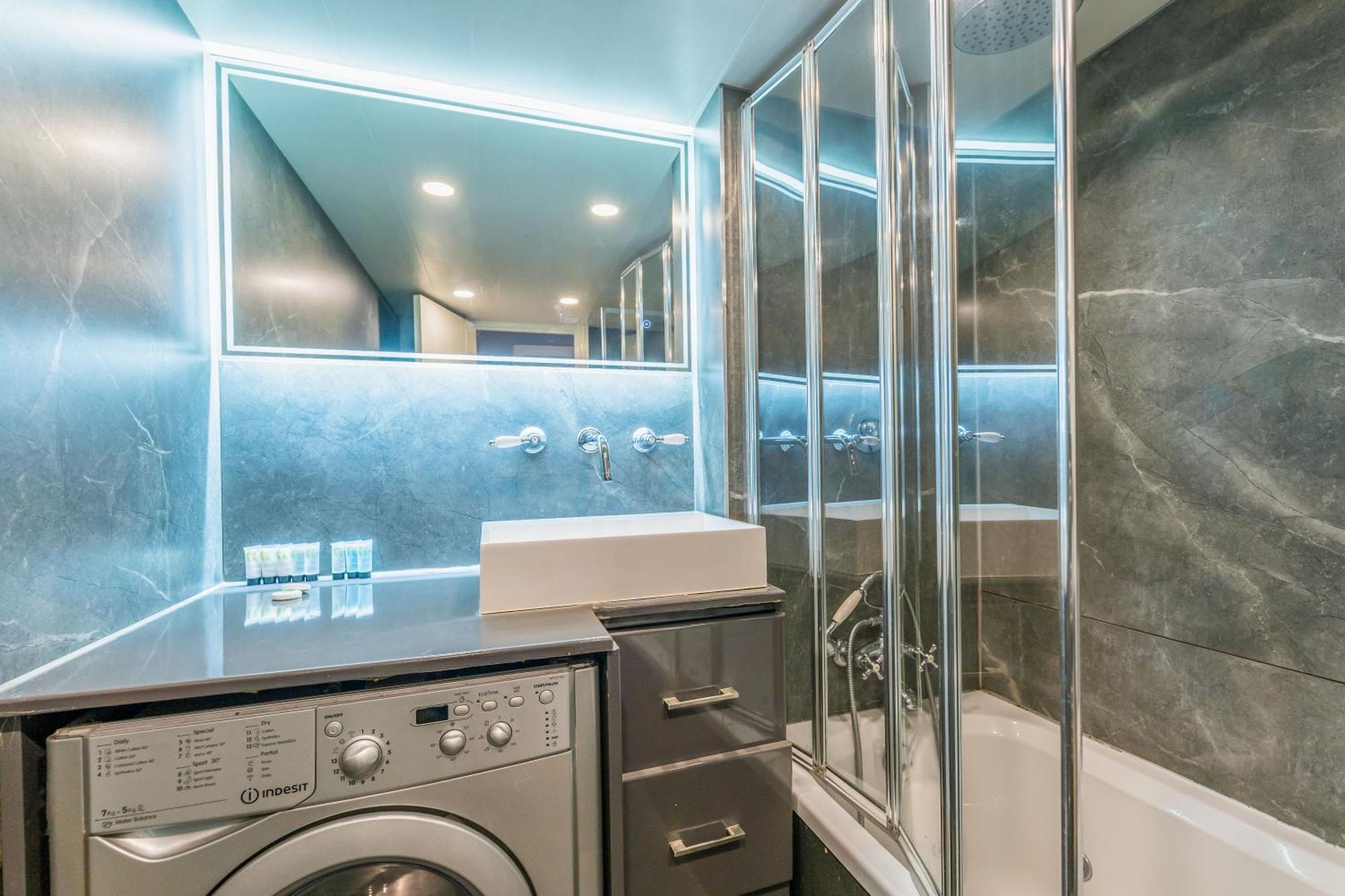 Luxury One Bedroom Flat In Westbourne Terrace Londra Esterno foto