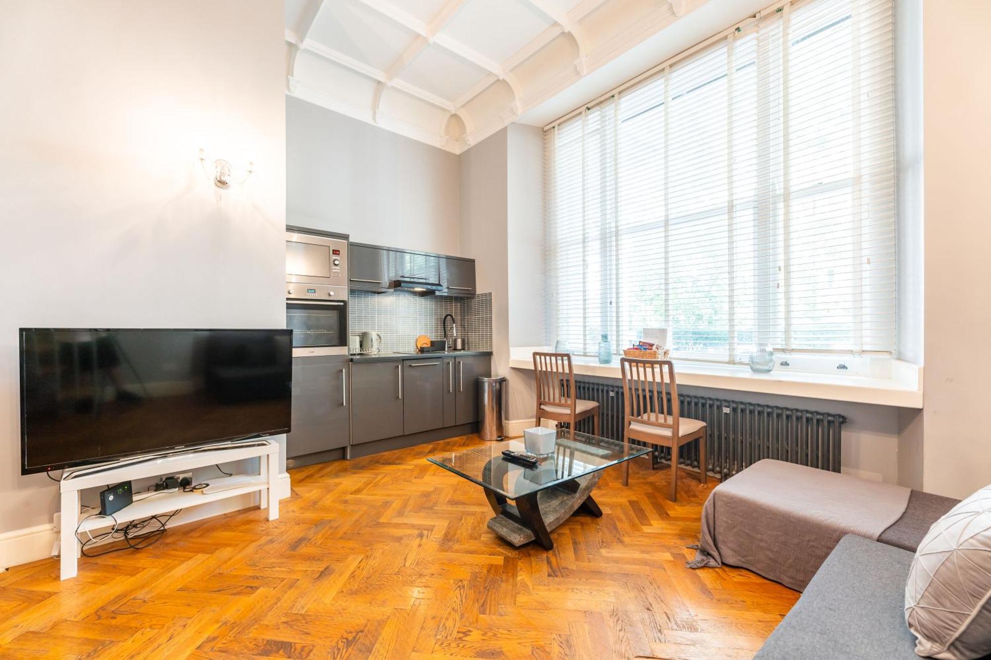 Luxury One Bedroom Flat In Westbourne Terrace Londra Esterno foto