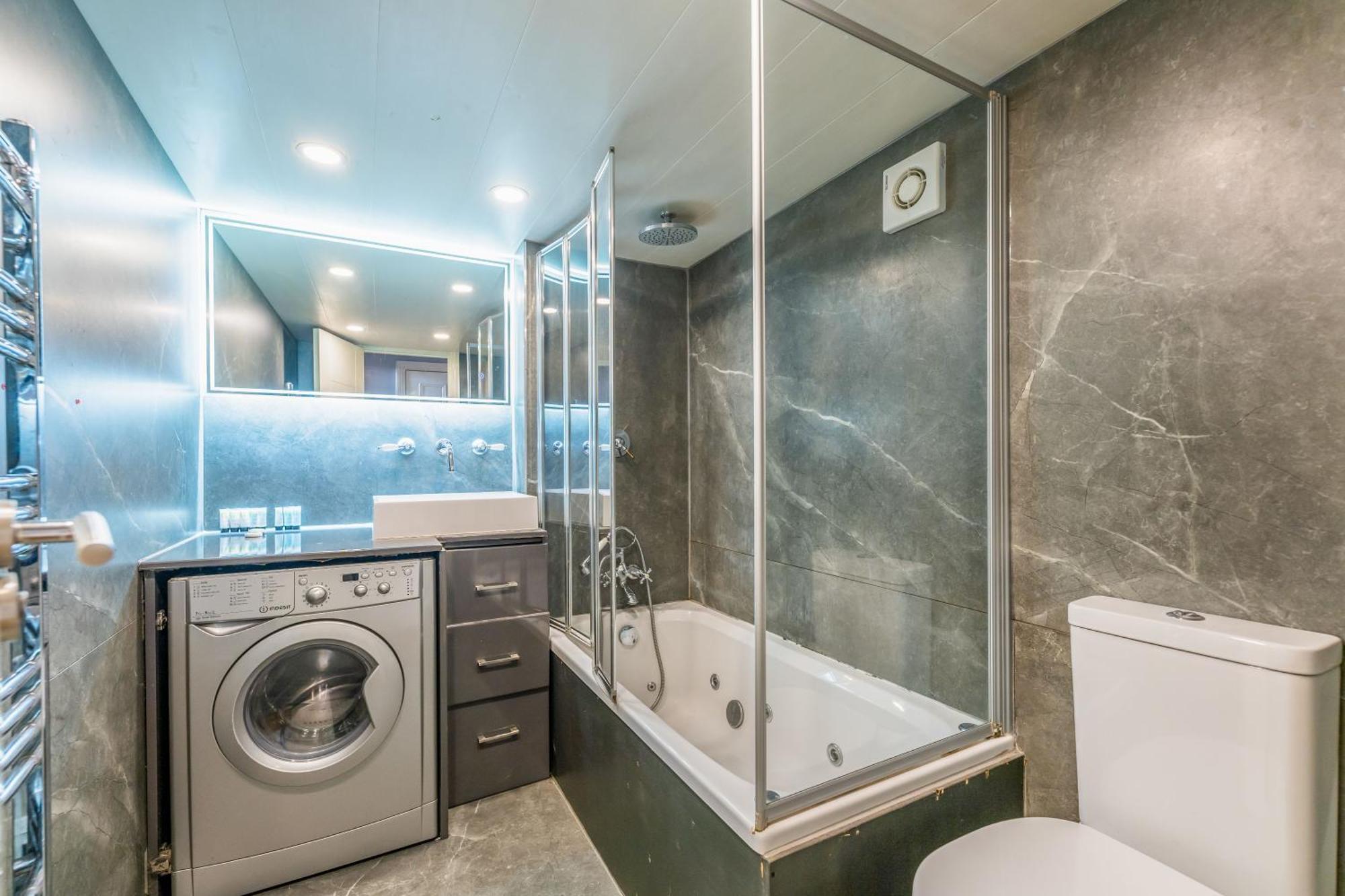 Luxury One Bedroom Flat In Westbourne Terrace Londra Esterno foto